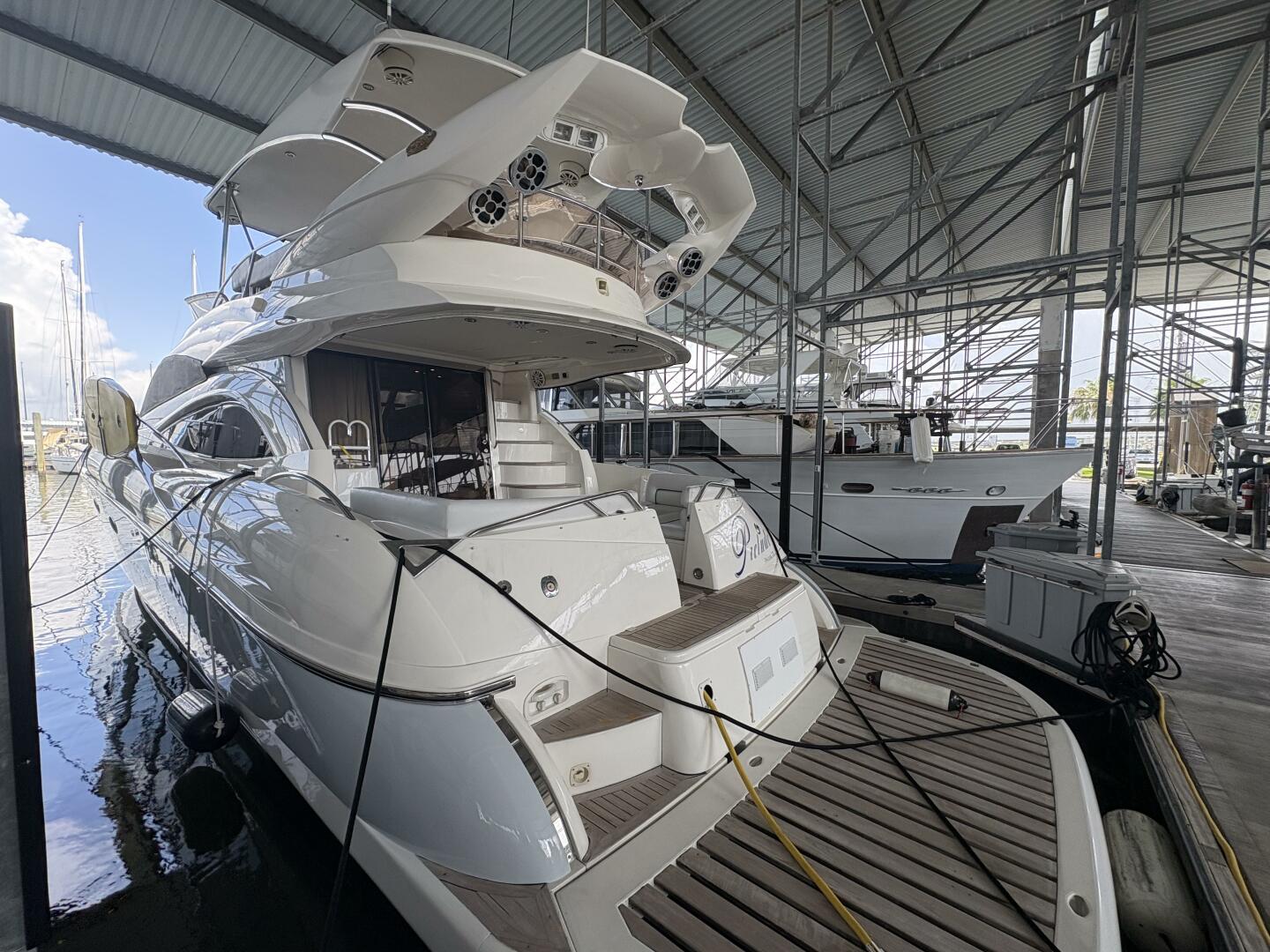 2004 Sunseeker 56 Manhattan 