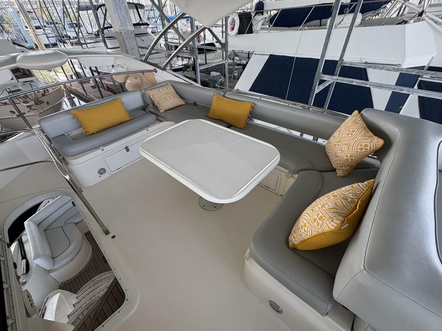 2004 Sunseeker 56 Manhattan 