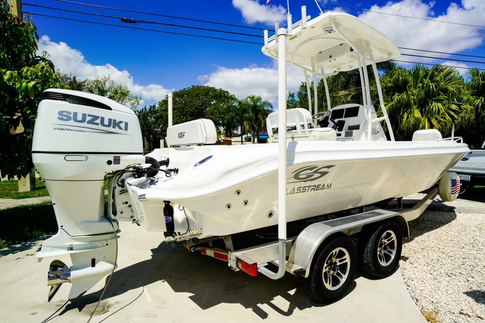 24ft Glasstream Yacht For Sale