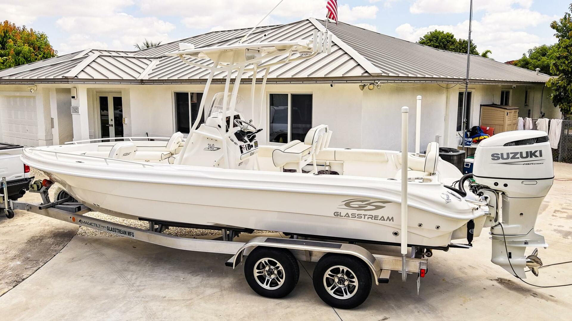 24ft Glasstream Yacht For Sale