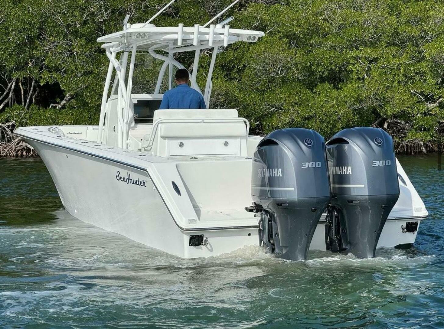Nauti AF 32ft SeaHunter Yacht For Sale