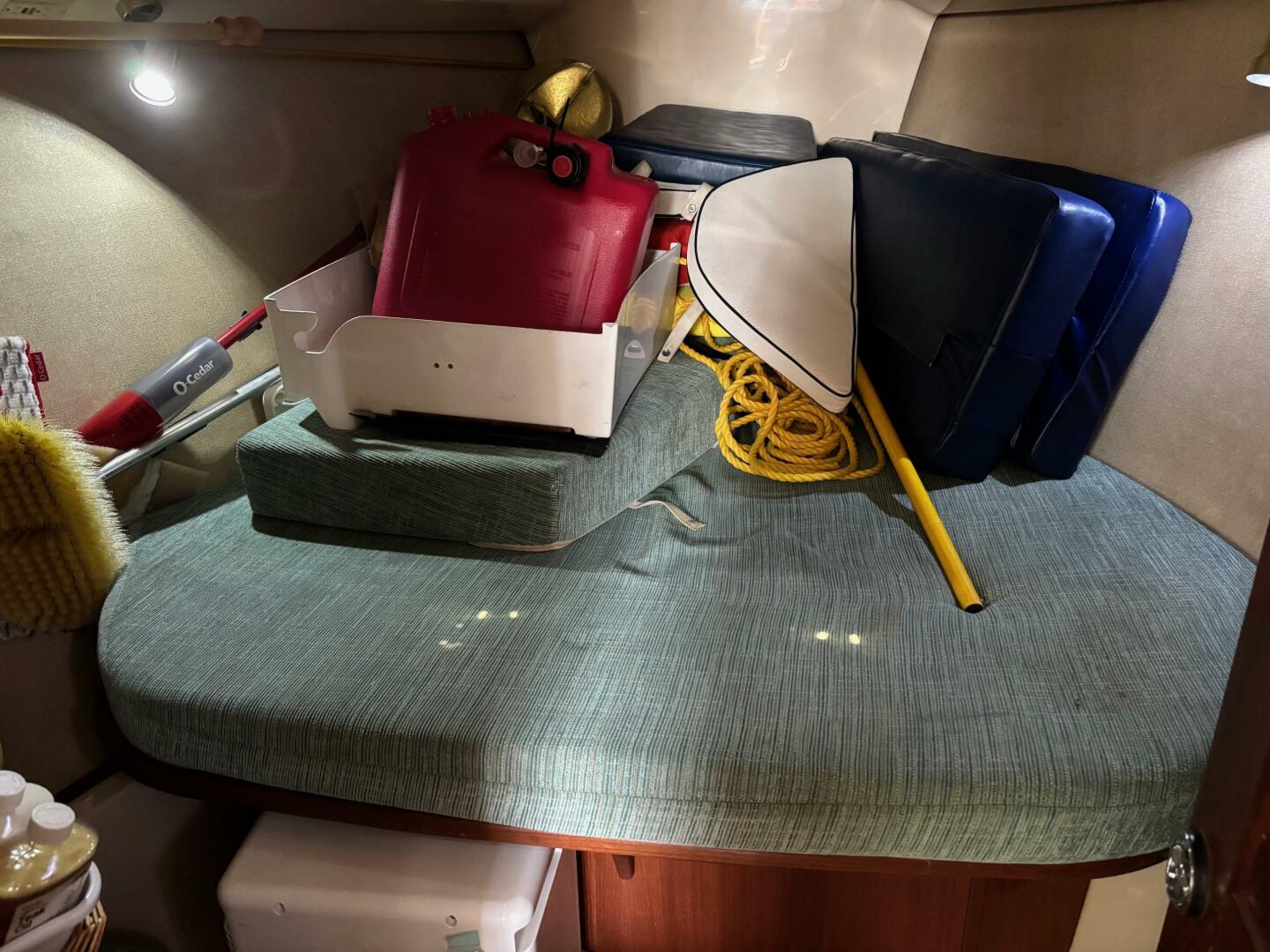 37ft Hunter Yacht For Sale