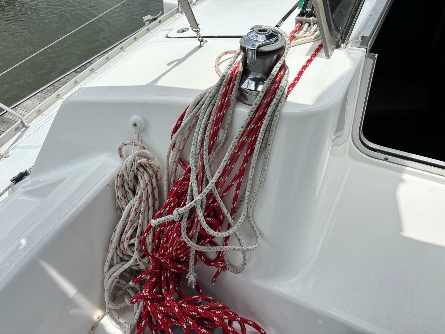37ft Hunter Yacht For Sale