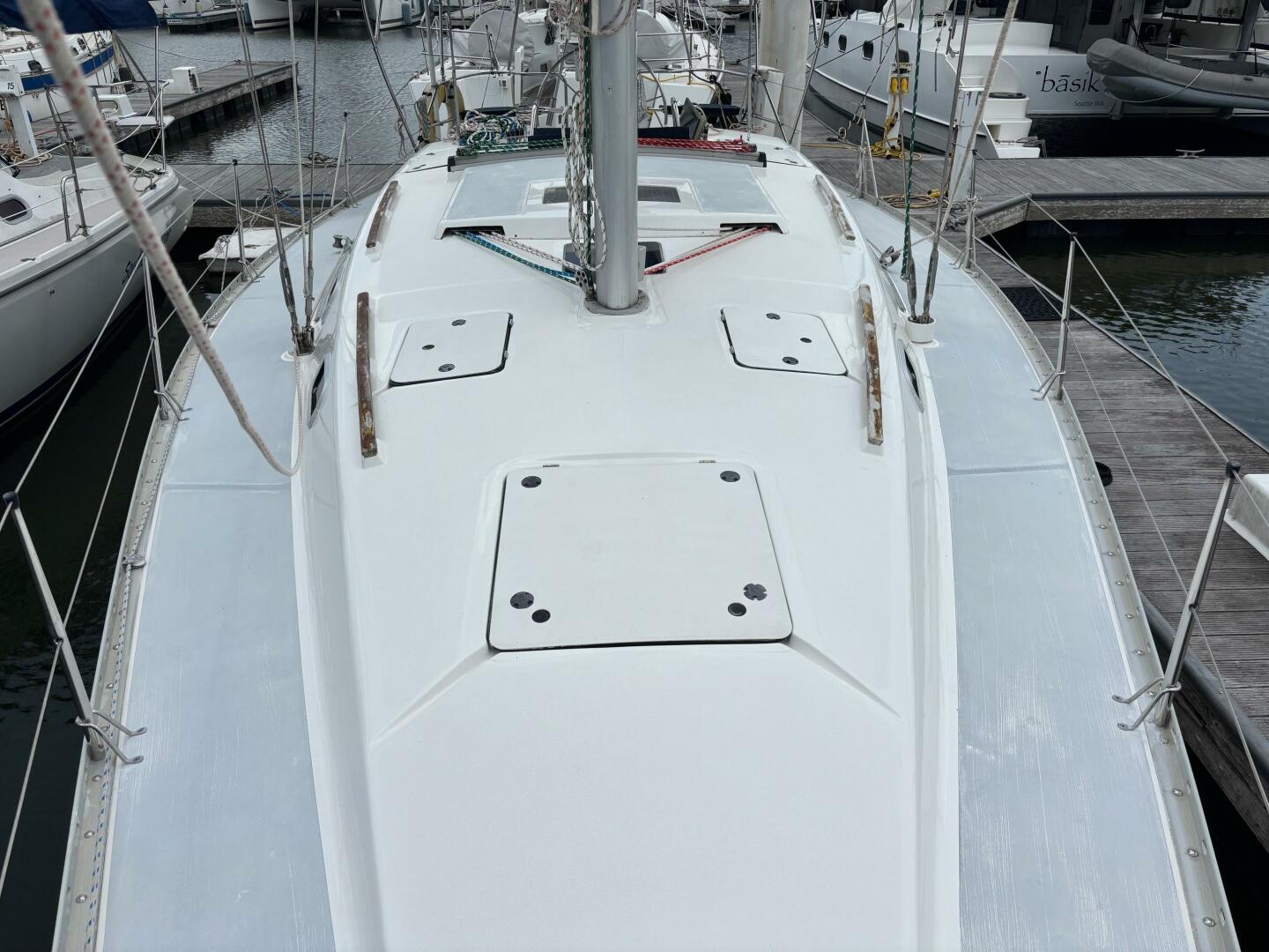 37ft Hunter Yacht For Sale