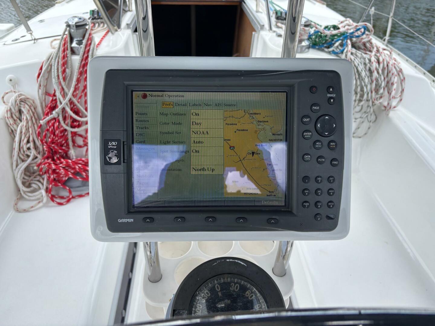 37ft Hunter Yacht For Sale
