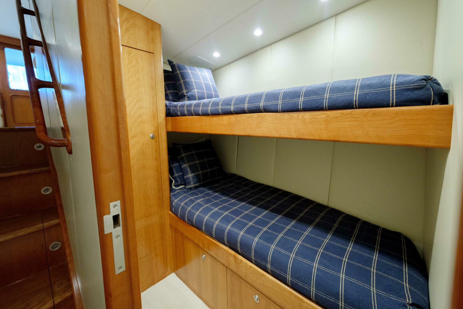 Sportin Life 59ft Spencer Yacht For Sale
