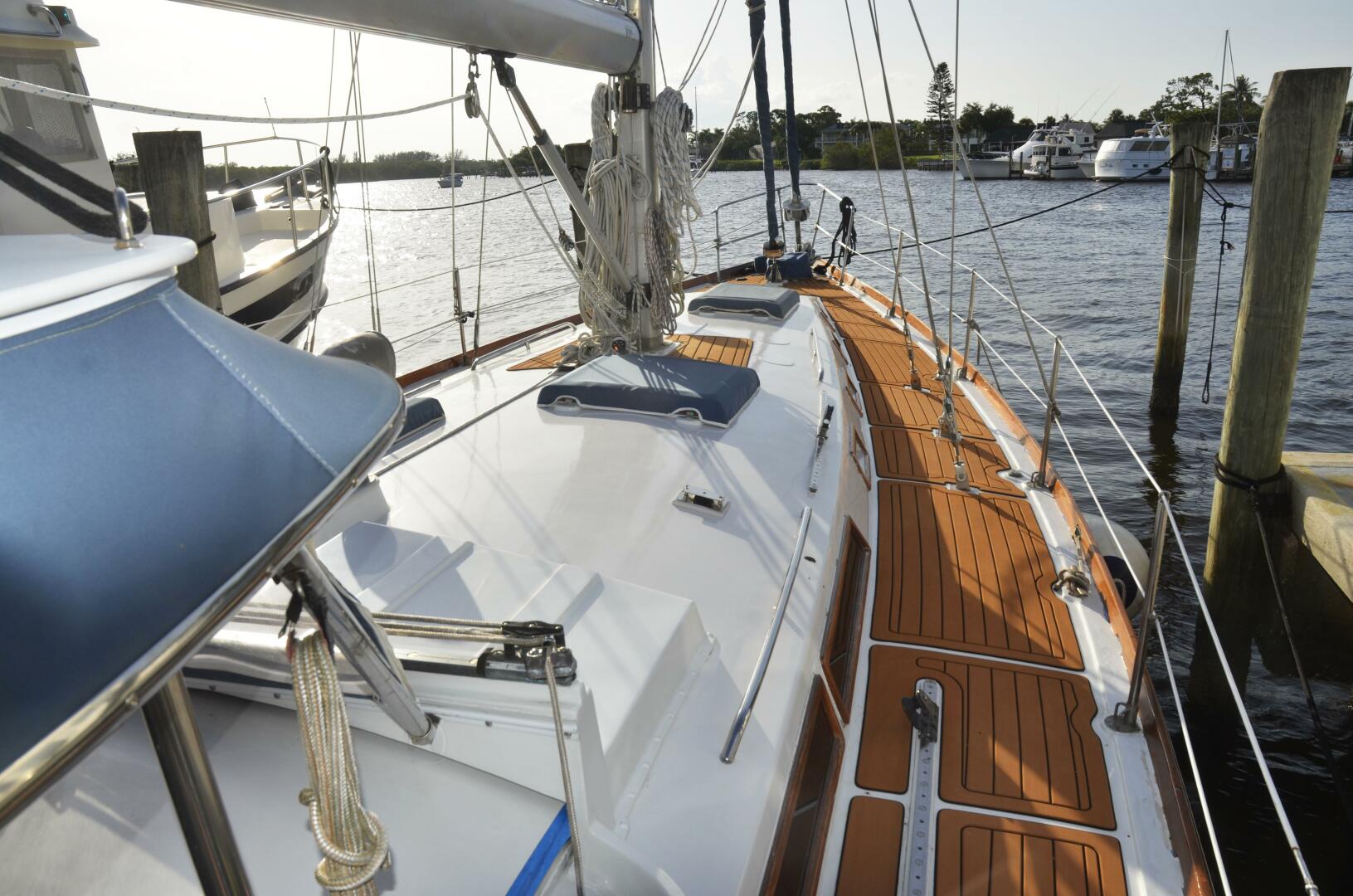 Liquid 44ft Cheoy Lee Yacht For Sale