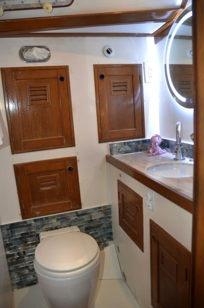 Liquid 44ft Cheoy Lee Yacht For Sale