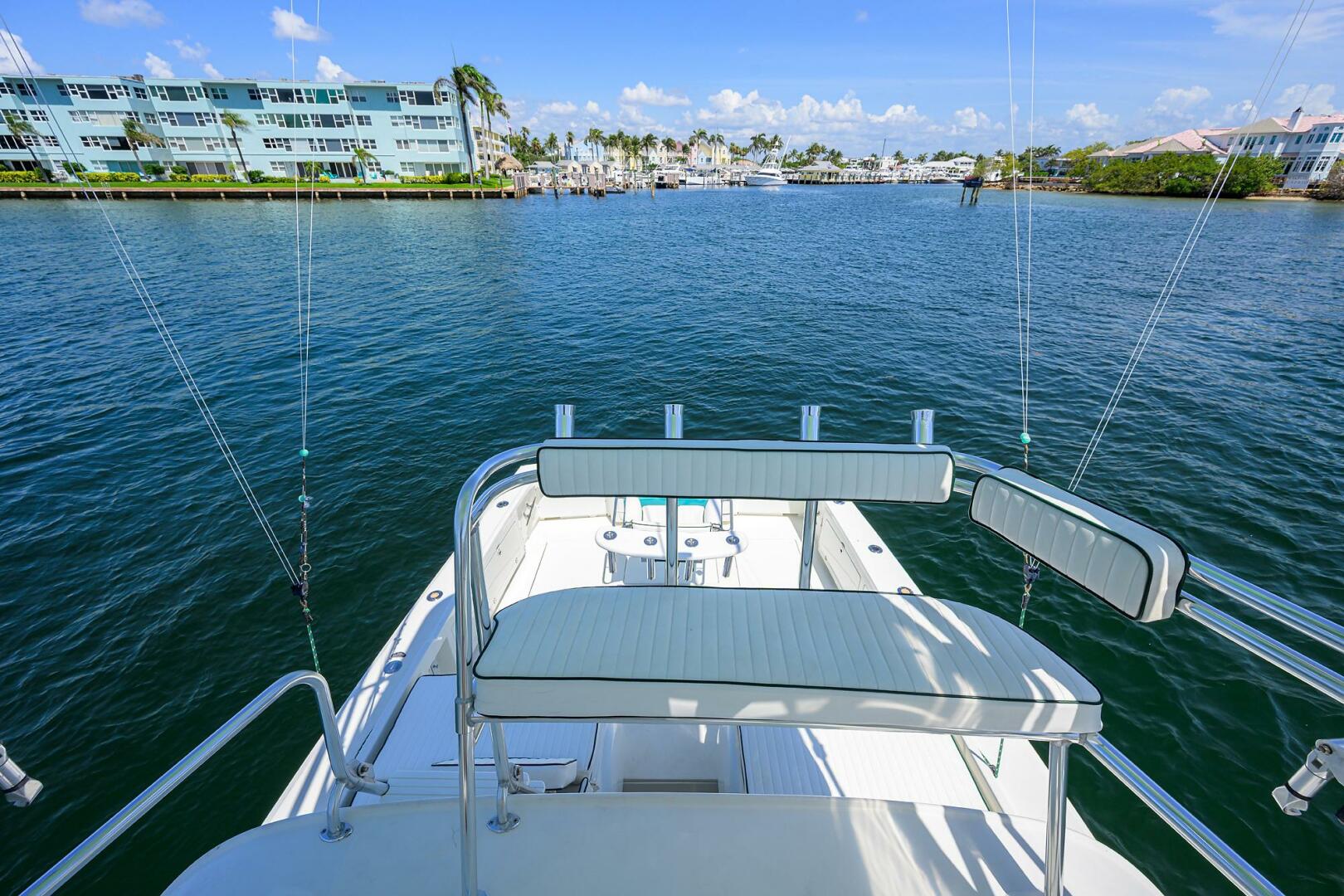 Bertram 31 Mr. Toad - Flybridge Seat