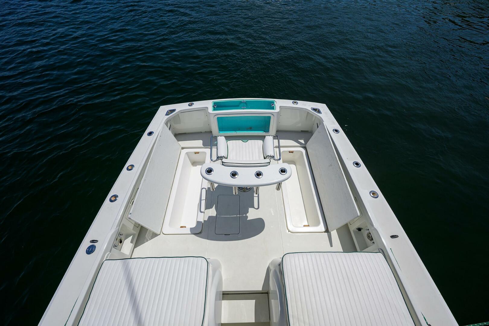 Bertram 31 Mr. Toad -Cockpit