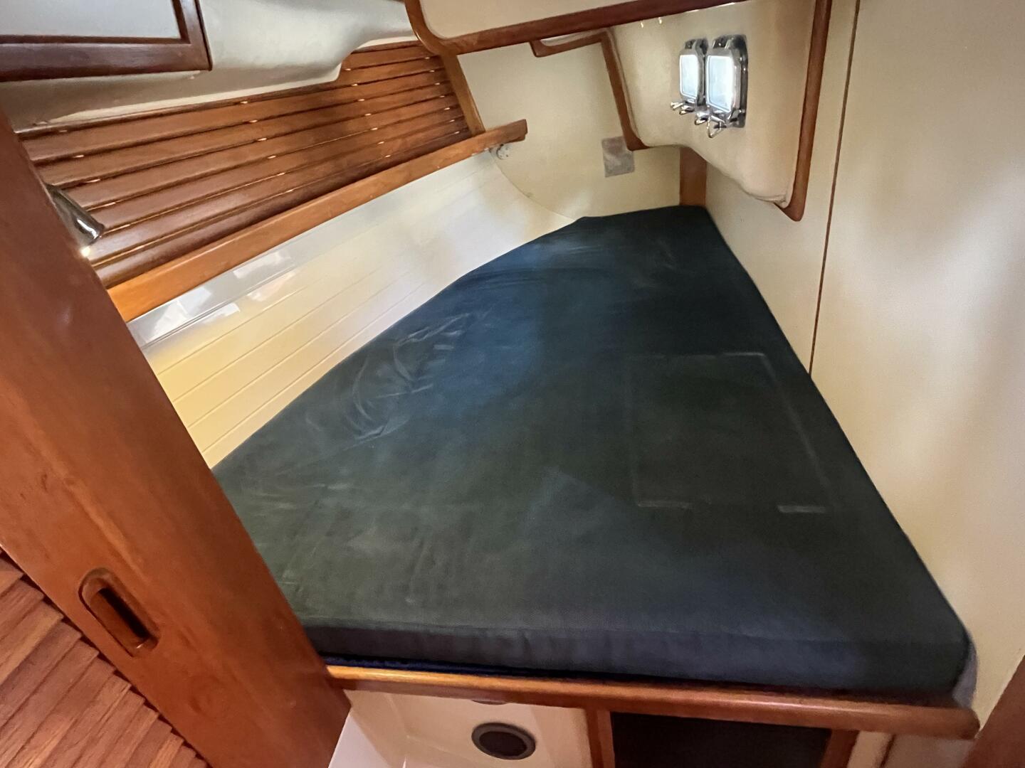 Fayaway 40ft Pacific Seacraft Yacht For Sale