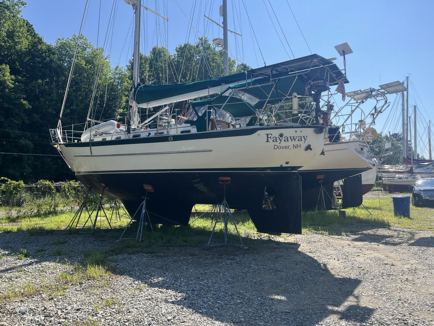 Fayaway 40ft Pacific Seacraft Yacht For Sale