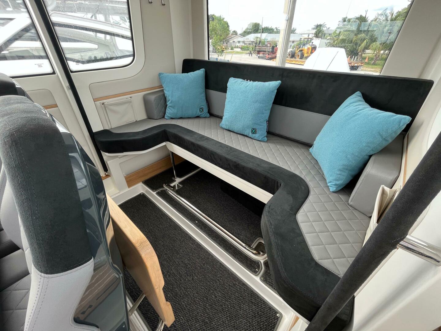 In Stock 2024 Nimbus C9 136 30ft Nimbus Yacht For Sale