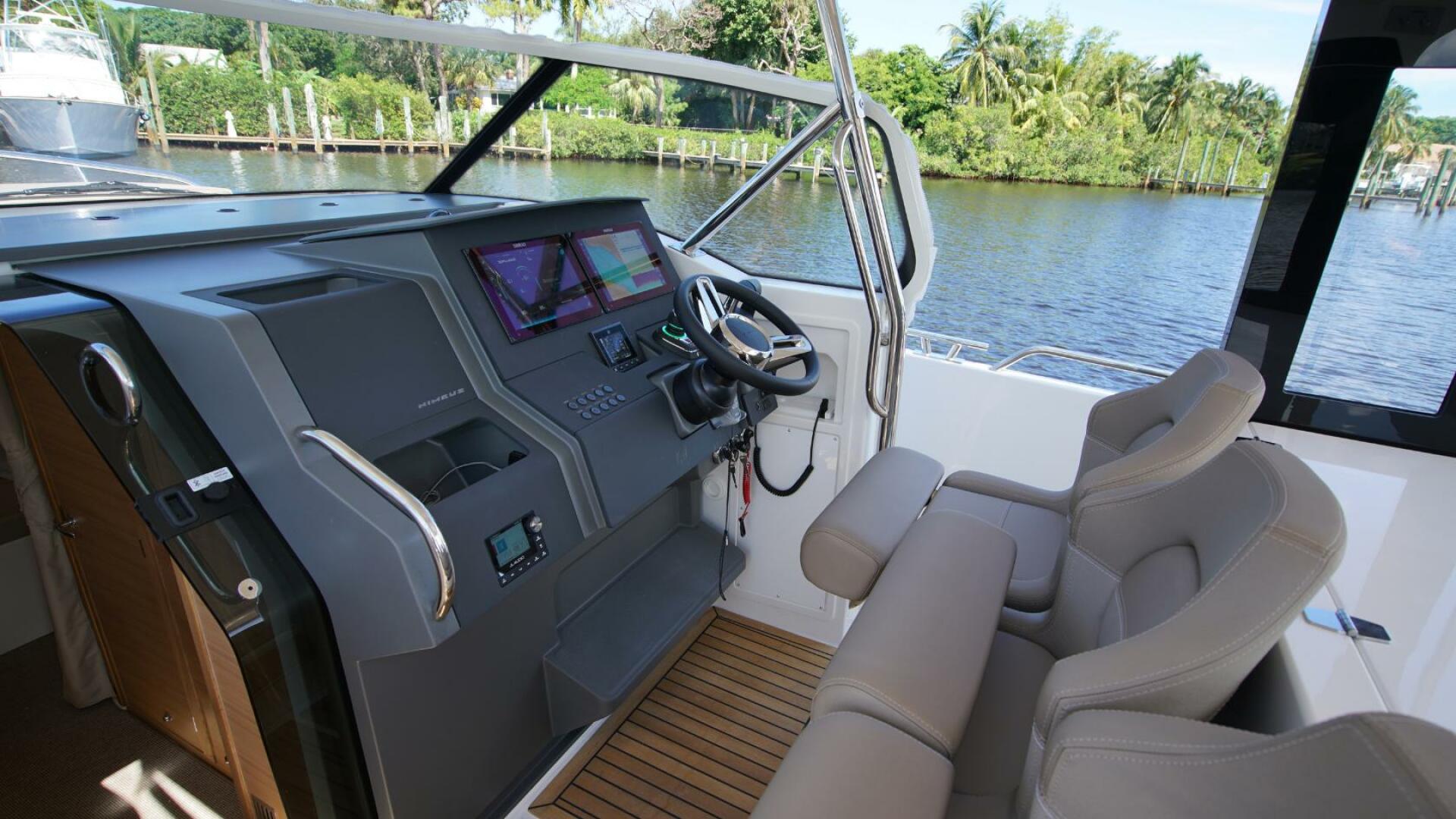 2025 Nimbus Tender 11
