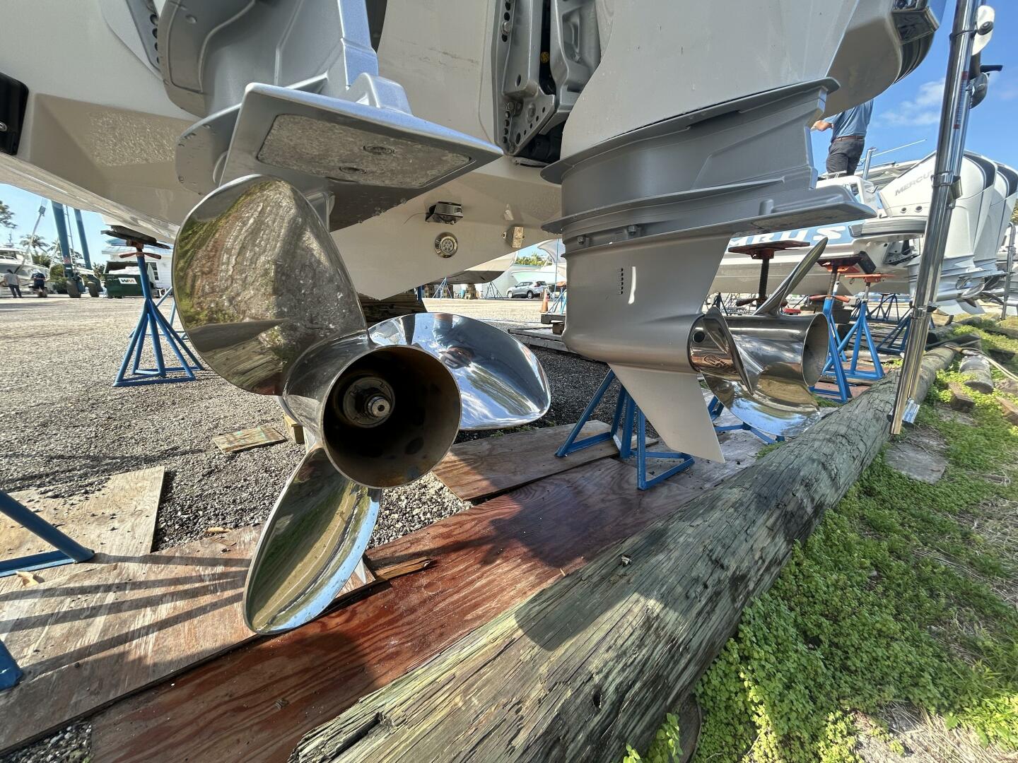 In Stock 2024 Nimbus T9 142 30ft Nimbus Yacht For Sale