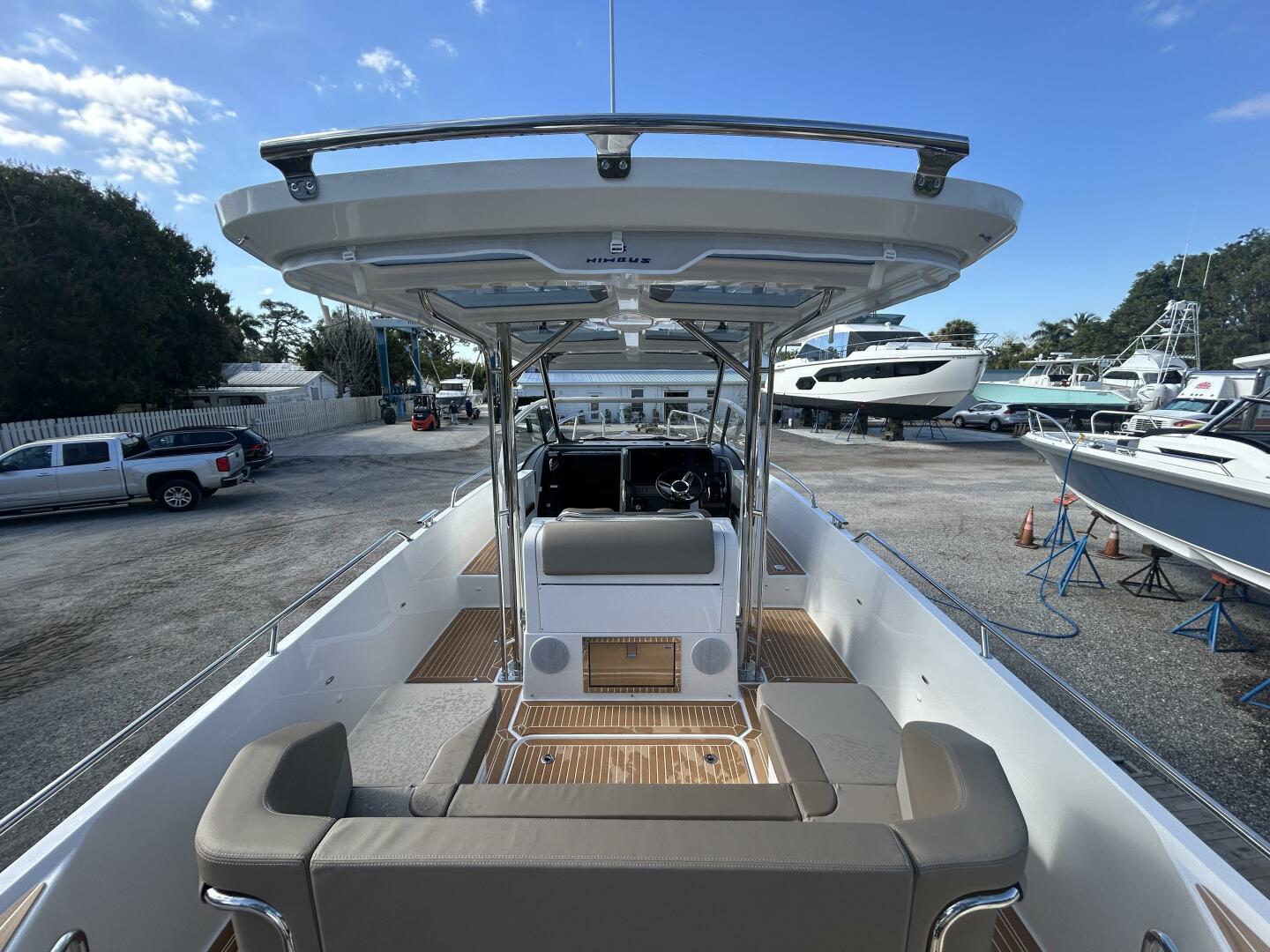 In Stock 2024 Nimbus T9 142 30ft Nimbus Yacht For Sale