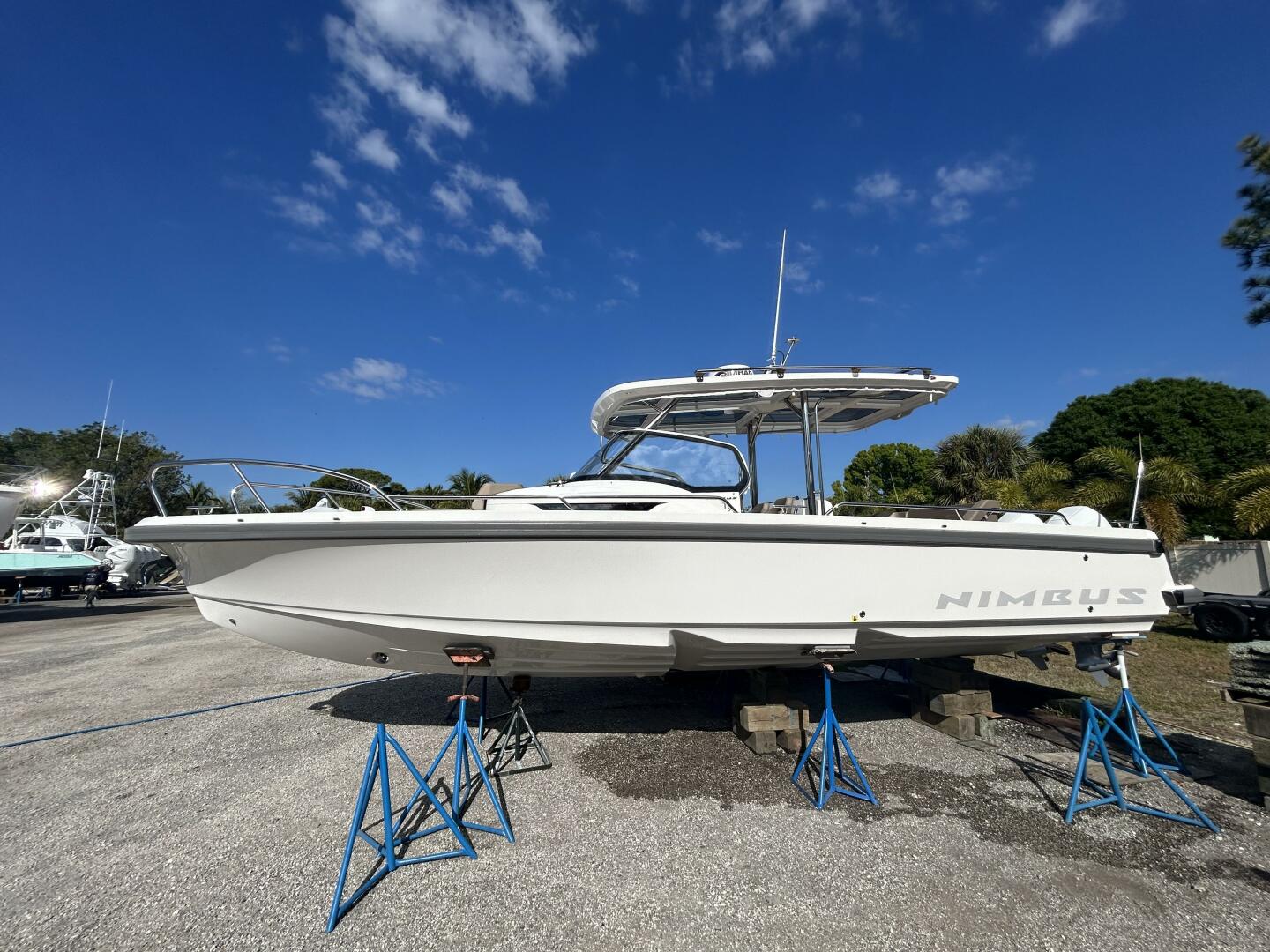 In Stock 2024 Nimbus T9 142 30ft Nimbus Yacht For Sale