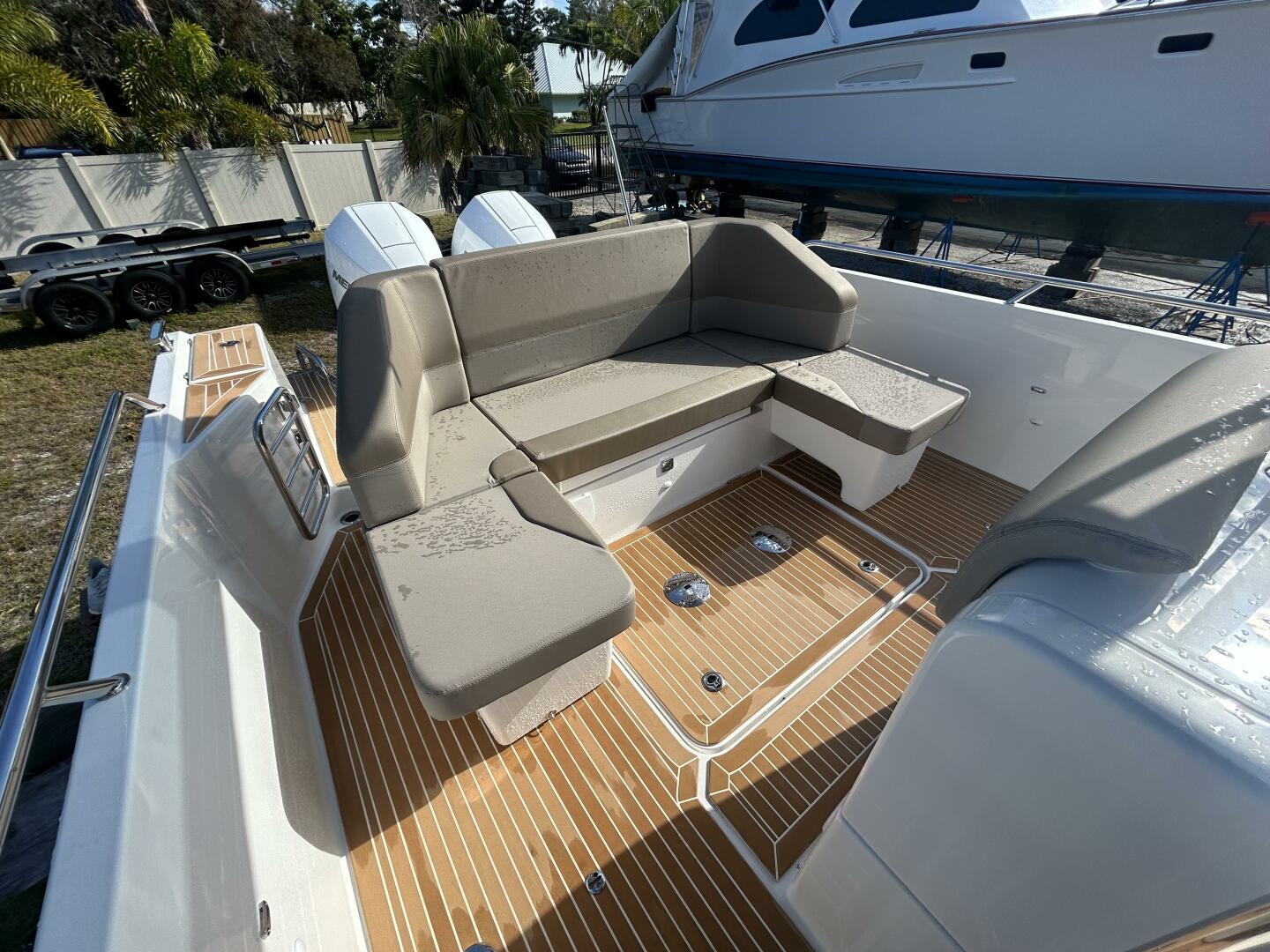In Stock 2024 Nimbus T9 142 30ft Nimbus Yacht For Sale