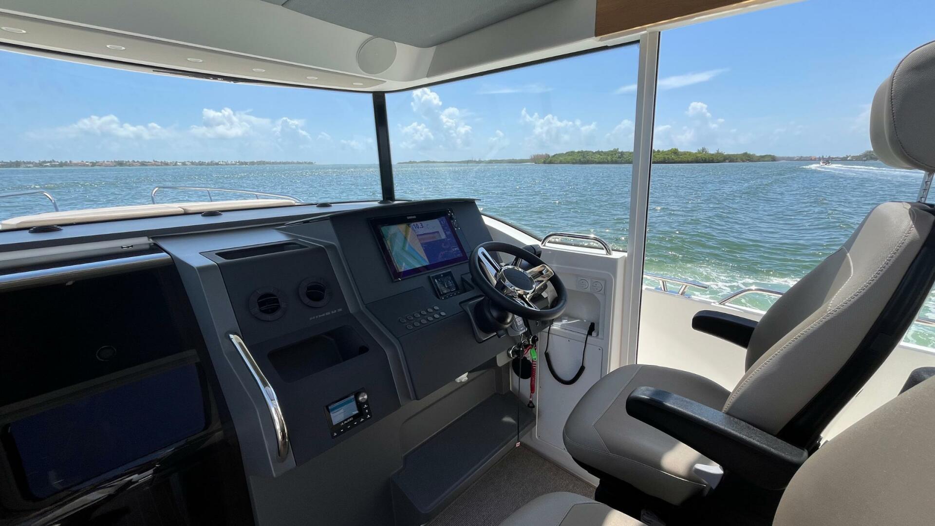 In  Stock 2025 Nimbus C11 086 40ft Nimbus Yacht For Sale