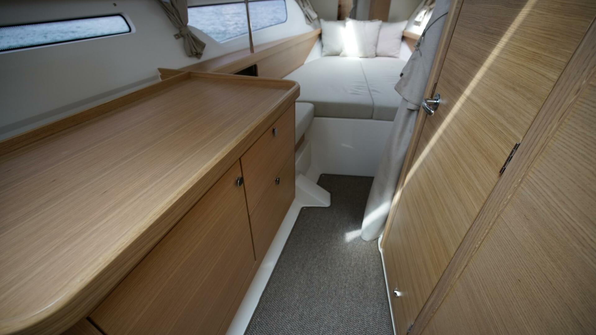 In Stock 2025 Nimbus W11 60 40ft Nimbus Yacht For Sale