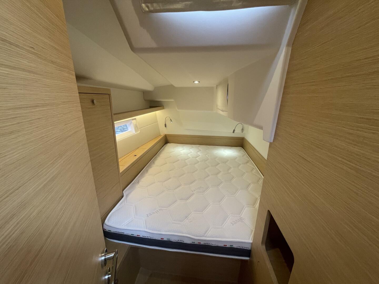 42ft Grand Soleil Yacht For Sale