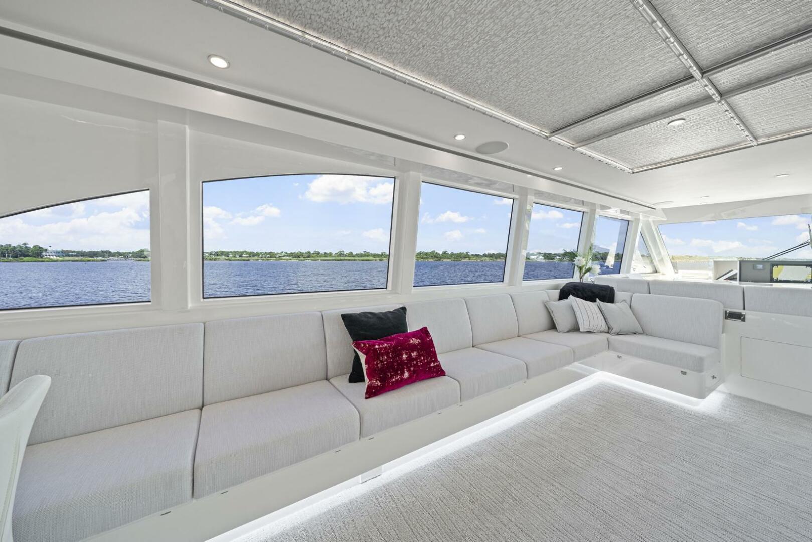 Skylounge Port Side Seating  