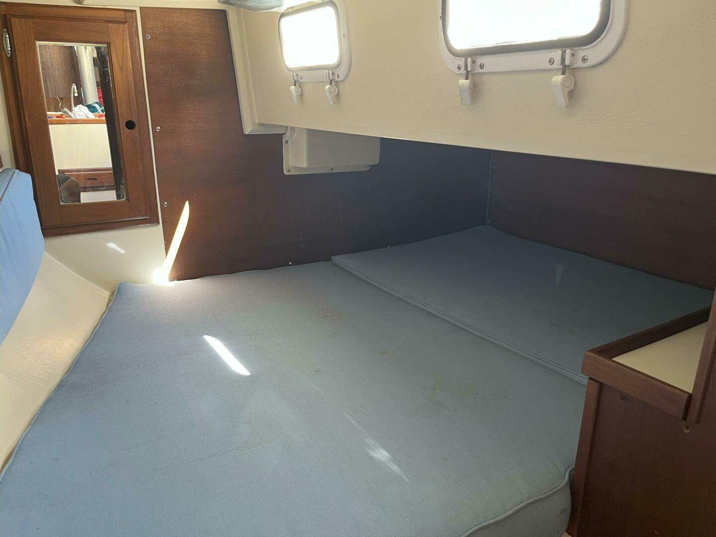 Aft cabin