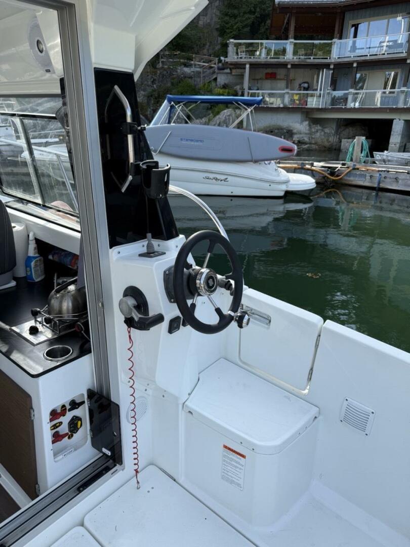 26ft Jeanneau Yacht For Sale