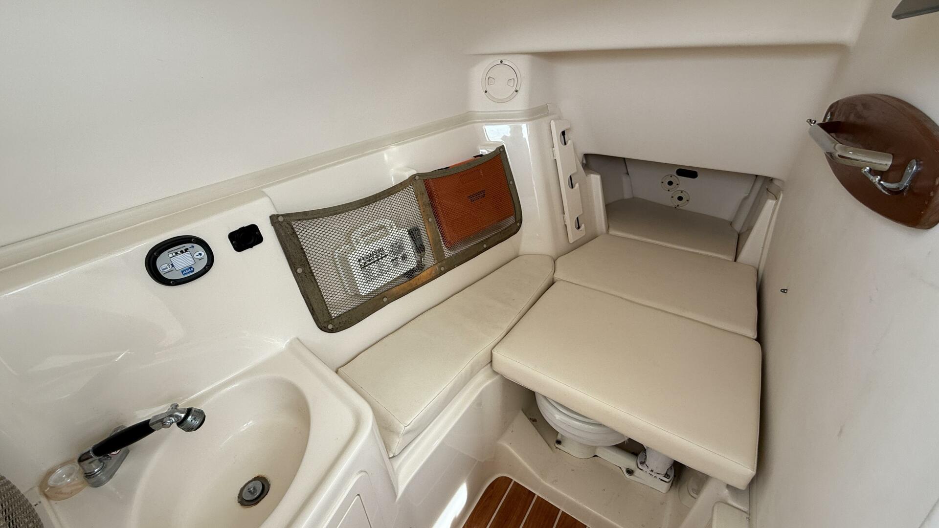 Aletha P LLC 30ft Grady White Yacht For Sale