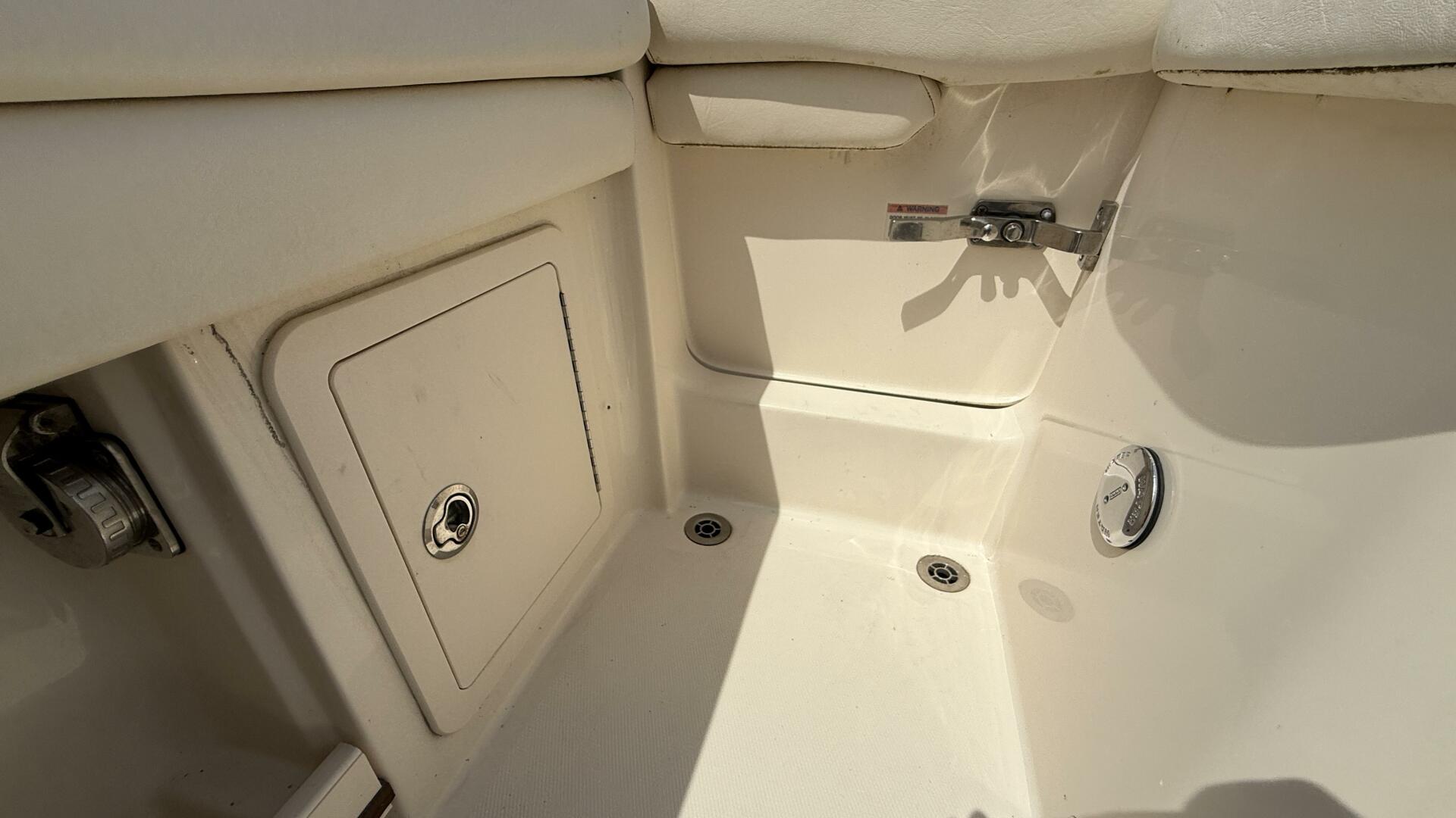 Aletha P LLC 30ft Grady White Yacht For Sale