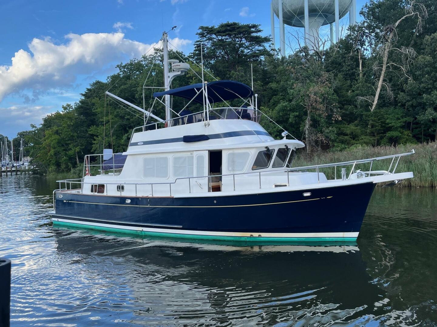 BEL SITO 40ft Selene Yacht For Sale