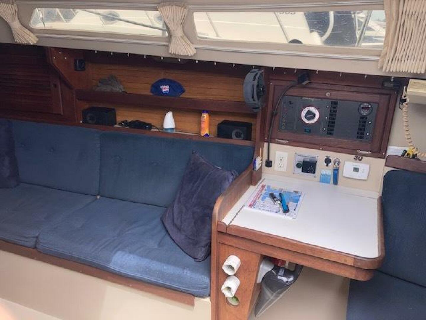 good thing 30ft Catalina Yacht For Sale