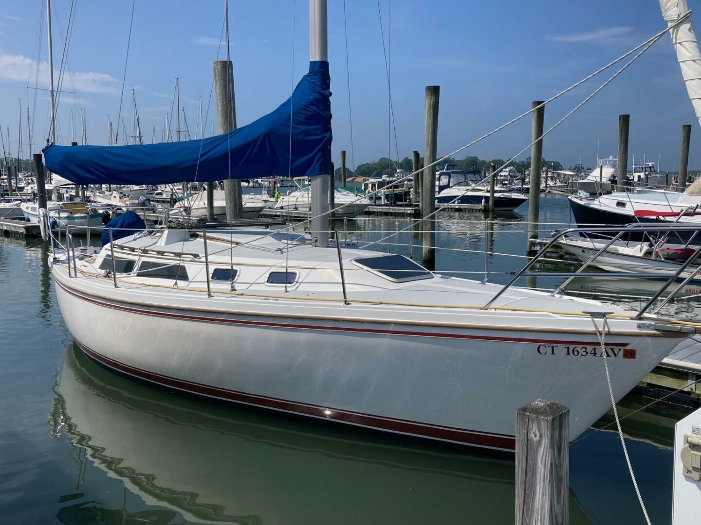 good thing 30ft Catalina Yacht For Sale