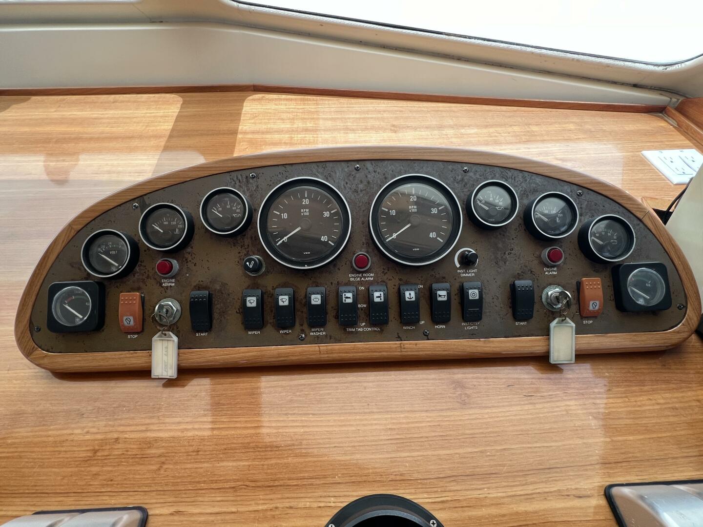 1998 Riviera 48 Convertible - YACHT Z