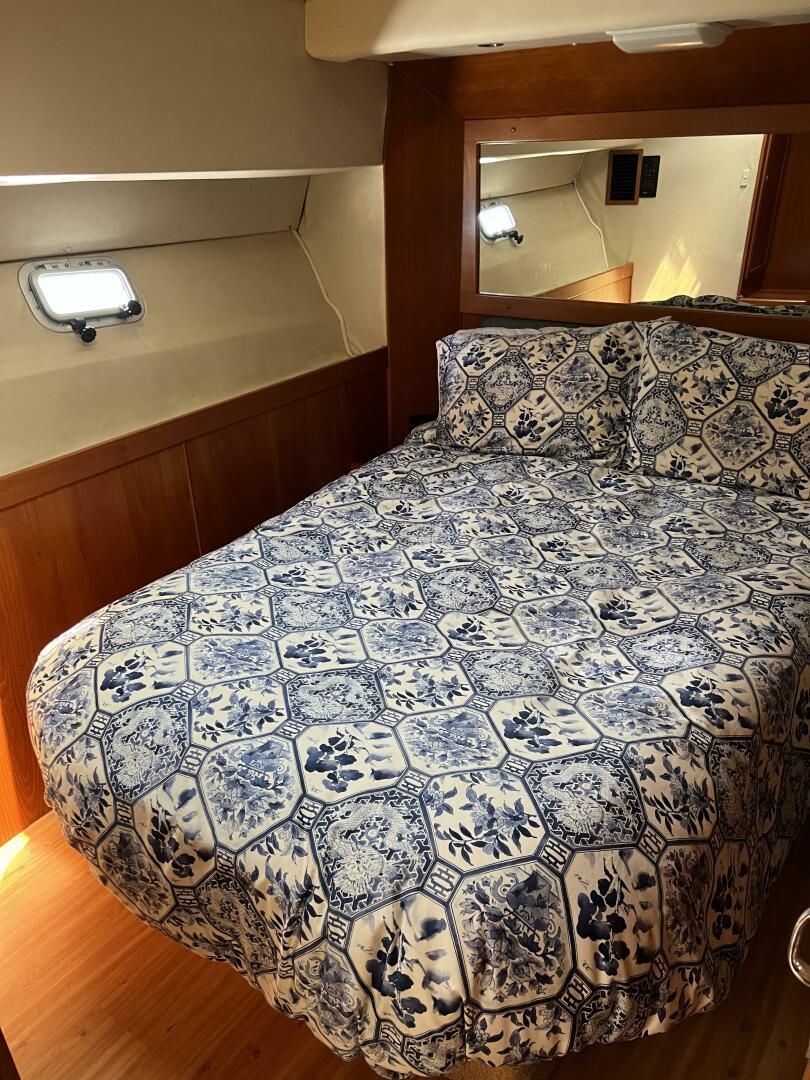 1998 Riviera 48 Convertible - YACHT Z