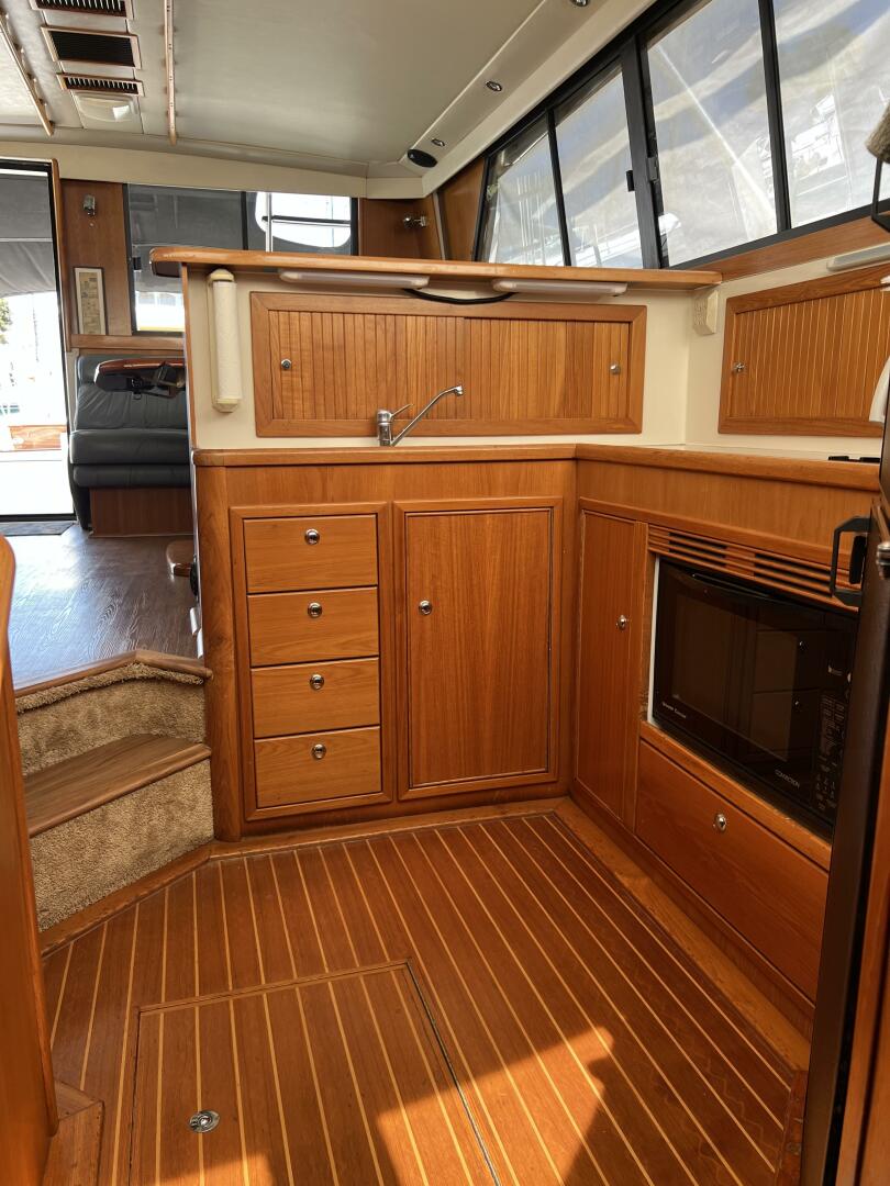 1998 Riviera 48 Convertible - YACHT Z