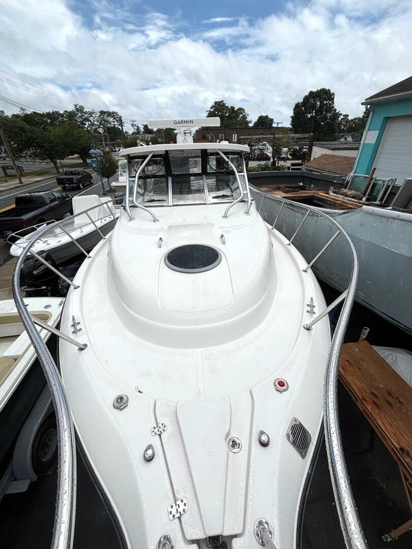 33ft Seaswirl Yacht For Sale