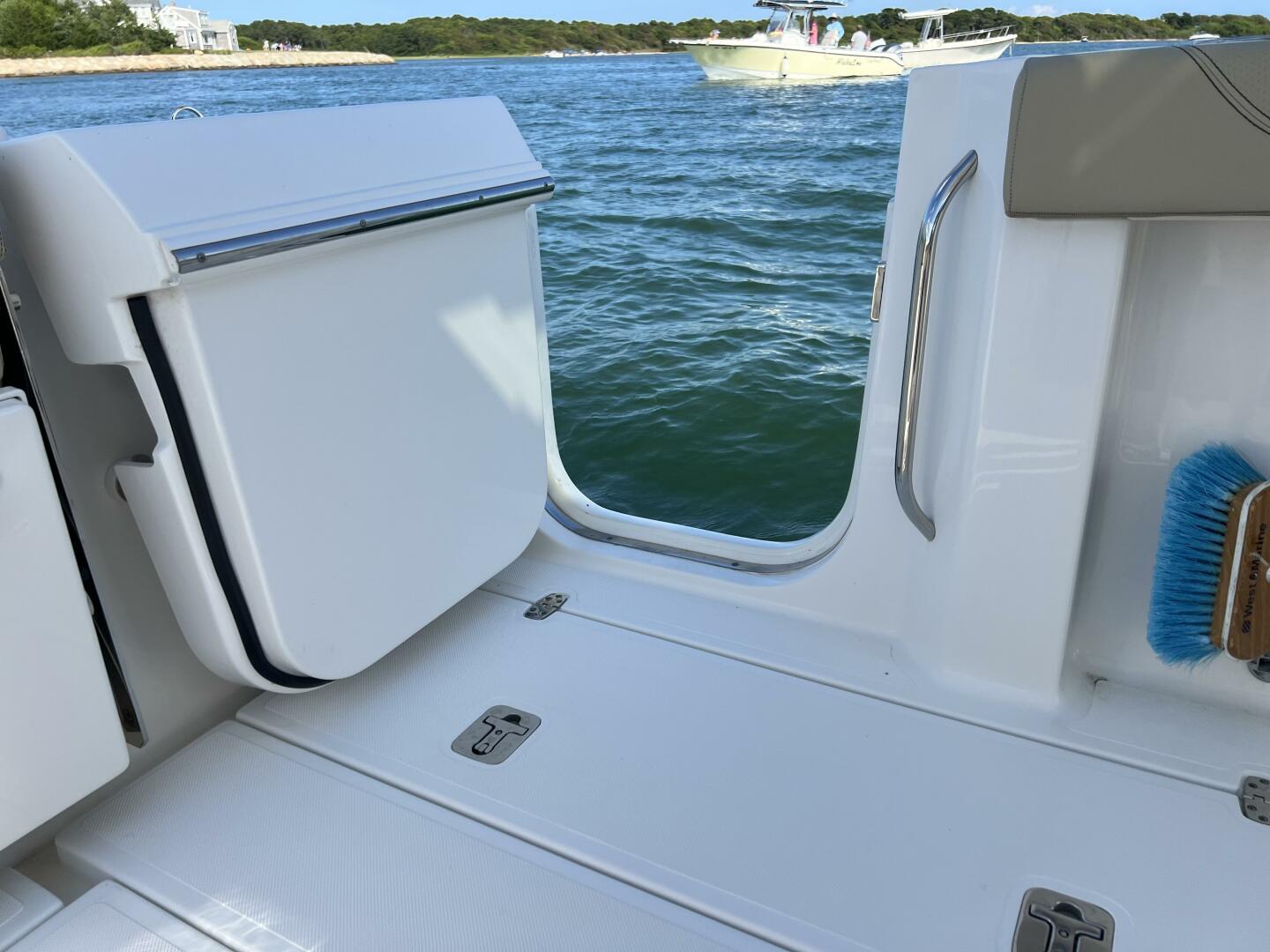 Don t Tell Mom 28ft Pursuit Yacht For Sale