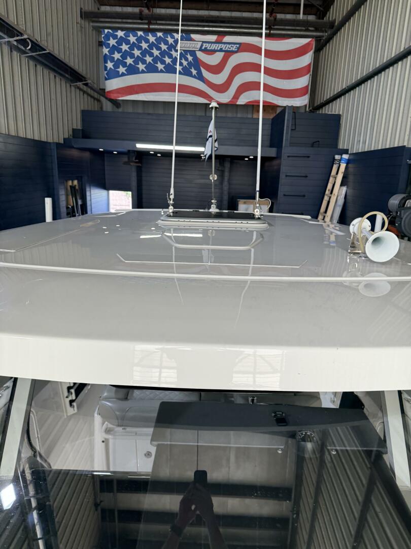 32ft Pursuit Yacht For Sale