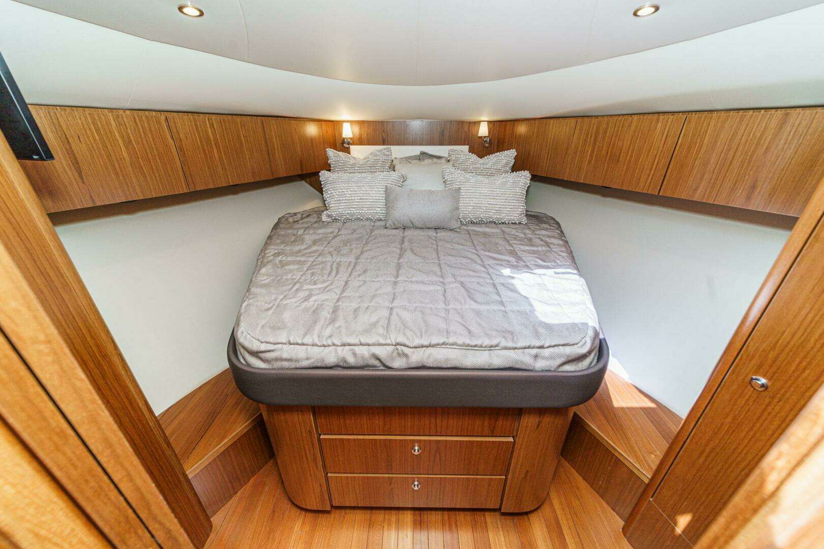SEA WOLF 43ft Tiara Yachts Yacht For Sale SEA WOLF 43ft Tiara Yachts Yacht For Sale