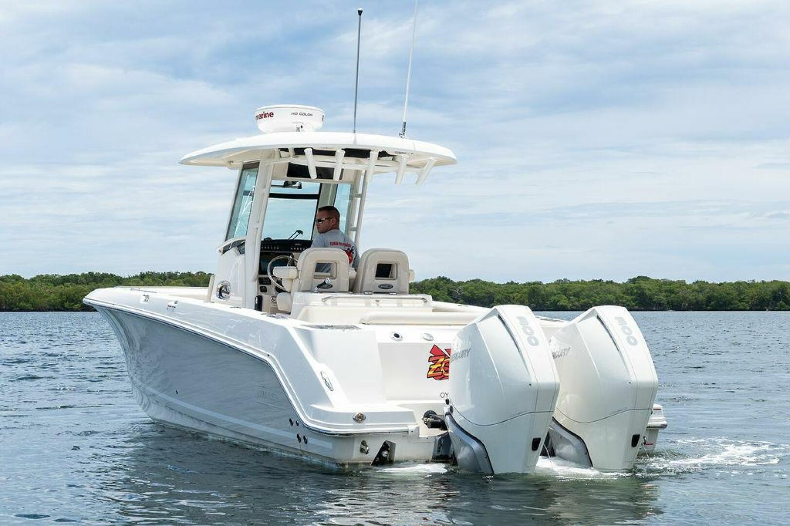 ZOOM 28ft Boston Whaler Yacht For Sale