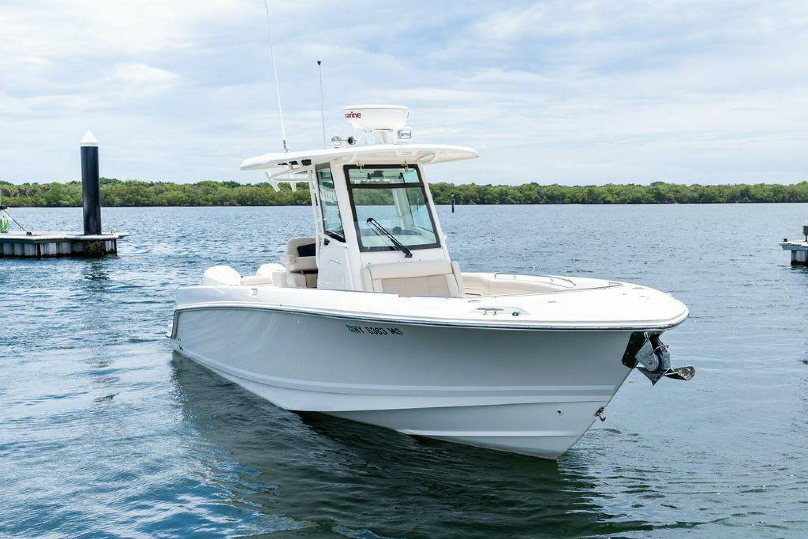 ZOOM 28ft Boston Whaler Yacht For Sale