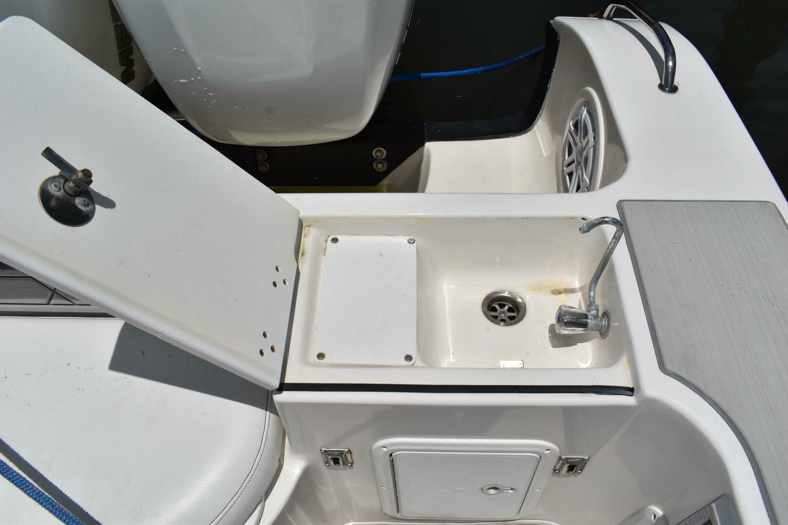 Harry s Dream 38ft Fountain Yacht For Sale