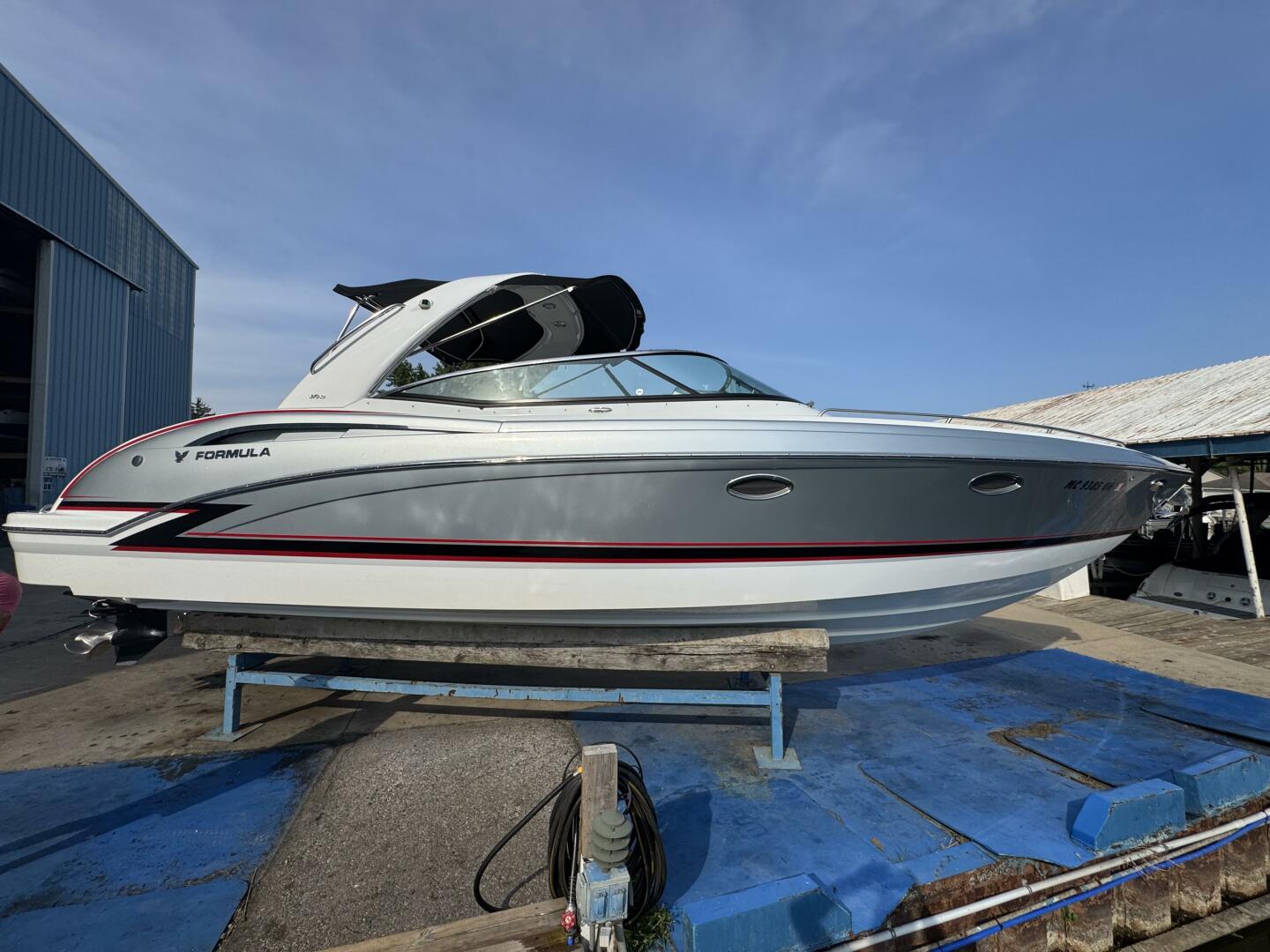 31ft Formula Yacht For Sale