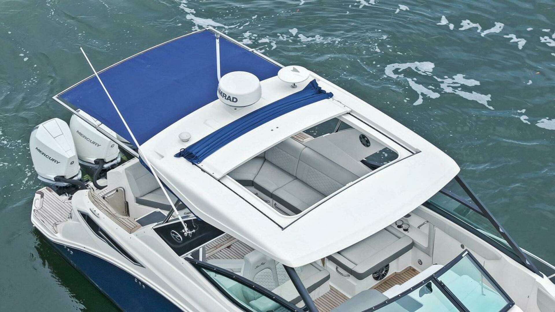 Sea Ray 320 DA-OB Yacht For Sale