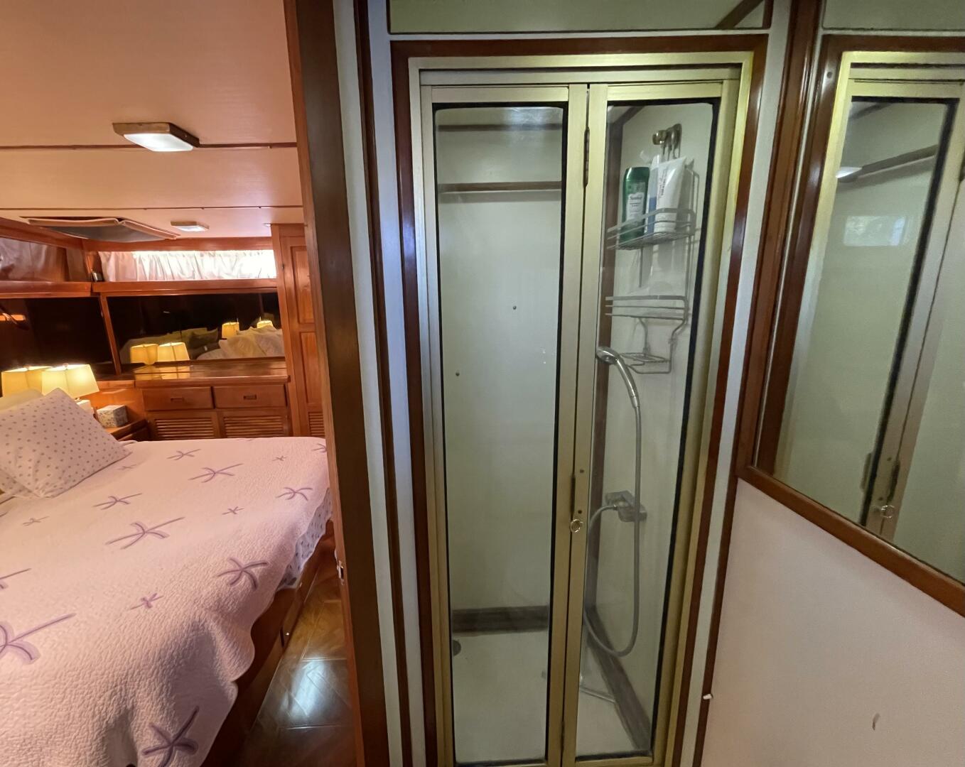 Peaceful Times 40ft Nova Yacht For Sale
