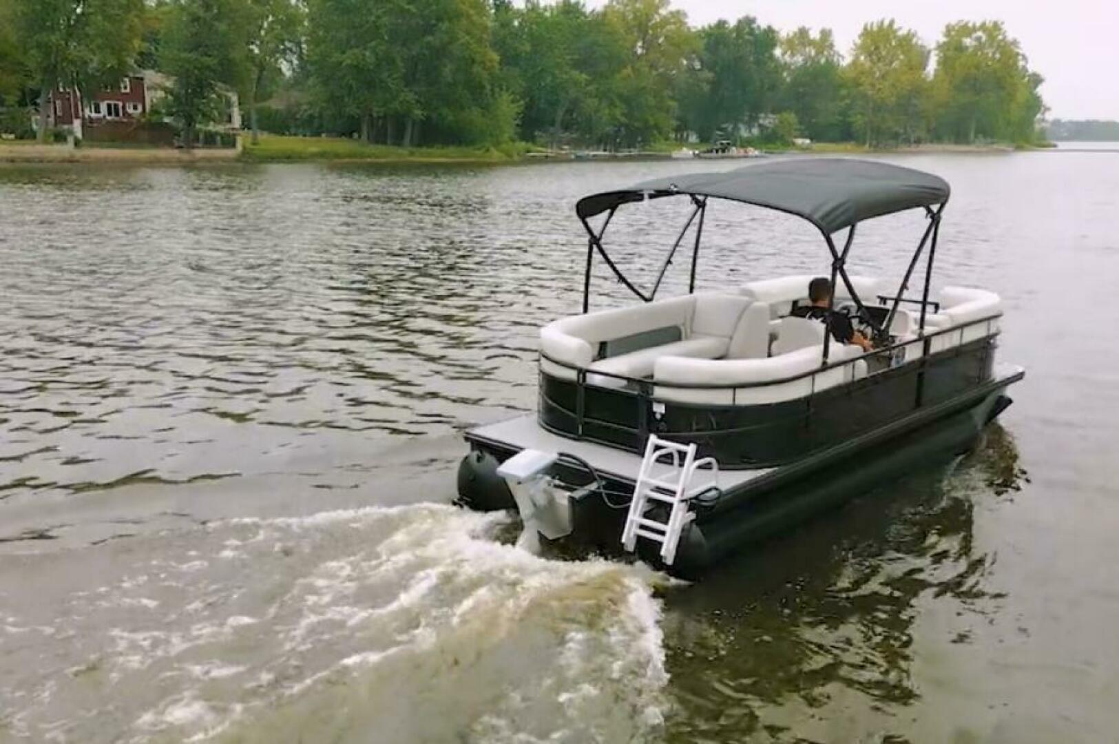 WX 20 20ft Vision Yacht For Sale