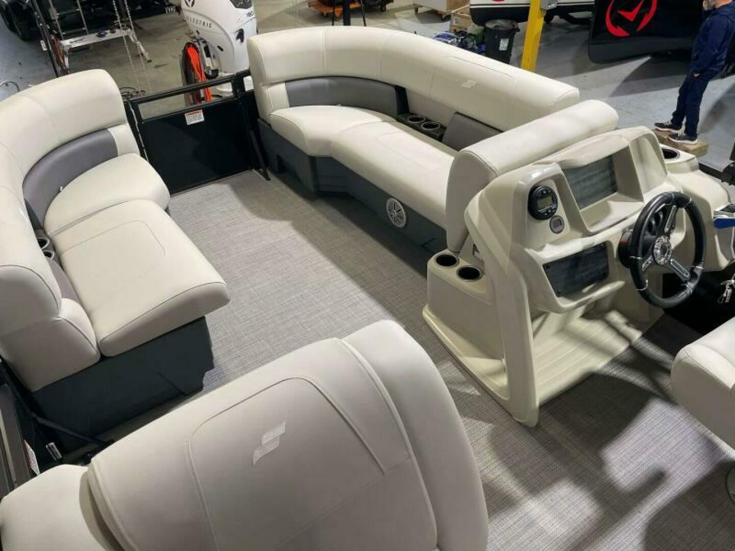 WX 20 20ft Vision Yacht For Sale
