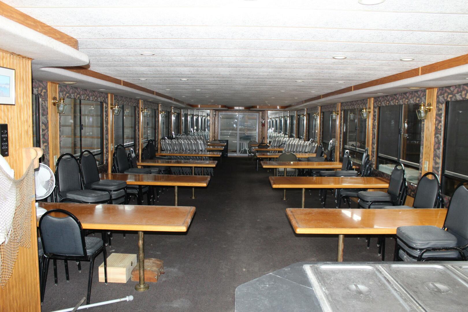 75ft Sumerset Yacht For Sale