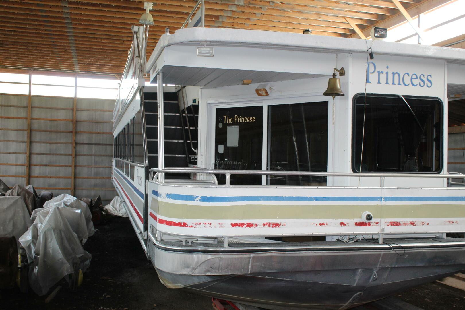 75ft Sumerset Yacht For Sale